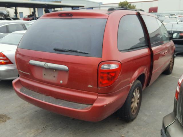 2C4GP74LX2R657338 - 2002 CHRYSLER TOWN & COU RED photo 4