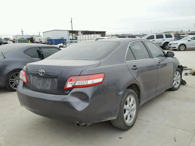 4T4BF3EK6BR132017 - 2011 TOYOTA CAMRY BASE GRAY photo 4