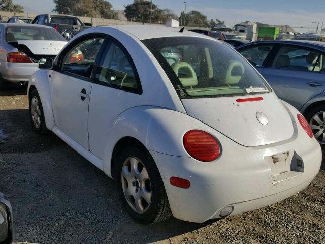 3VWCK21C82M434000 - 2002 VOLKSWAGEN NEW BEETLE WHITE photo 3