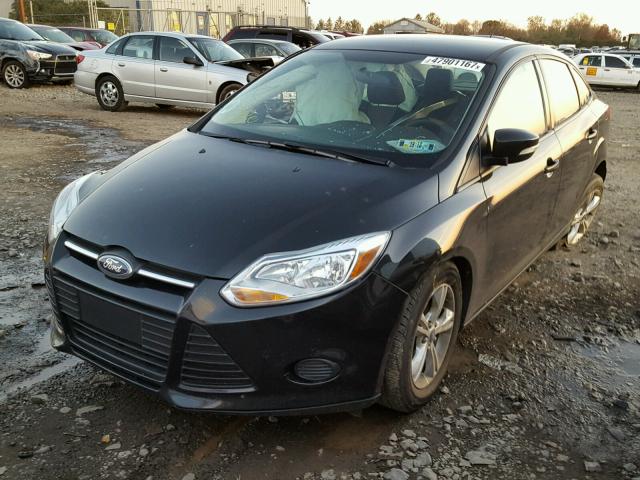 1FADP3F27EL387875 - 2014 FORD FOCUS SE BLACK photo 2