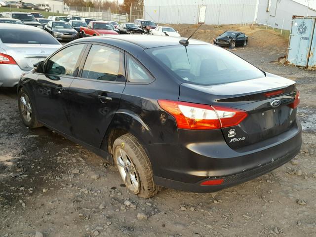 1FADP3F27EL387875 - 2014 FORD FOCUS SE BLACK photo 3