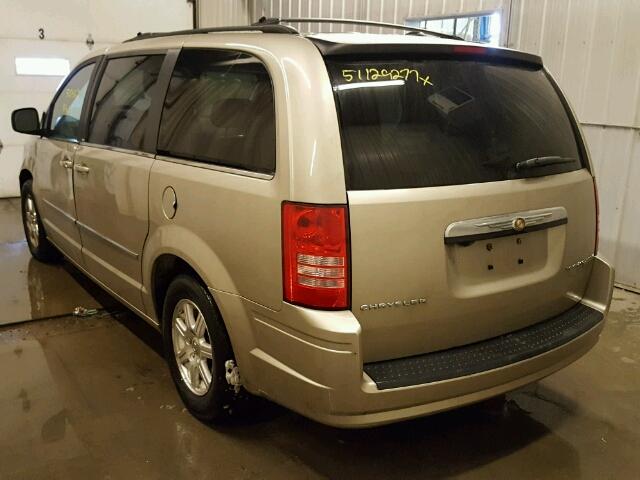 2A8HR54179R624172 - 2009 CHRYSLER TOWN & COU TAN photo 3
