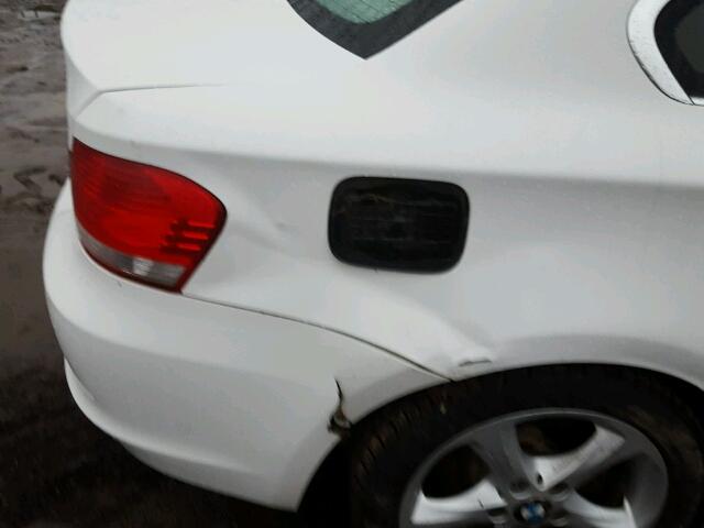 WBAUP73529VF07091 - 2009 BMW 128 I WHITE photo 9