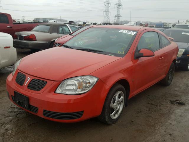 1G2AL15FX77412026 - 2007 PONTIAC G5 RED photo 2