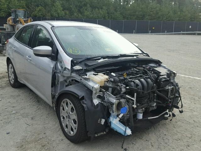 1FAHP3F29CL419353 - 2012 FORD FOCUS SE SILVER photo 1