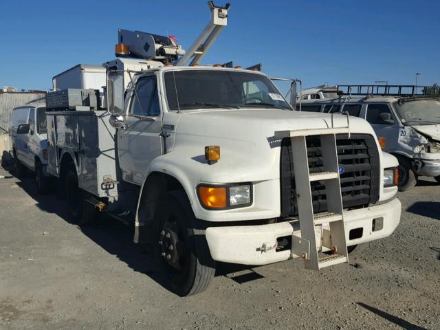 1FDMF70J6SVA67706 - 1995 FORD F700 WHITE photo 1