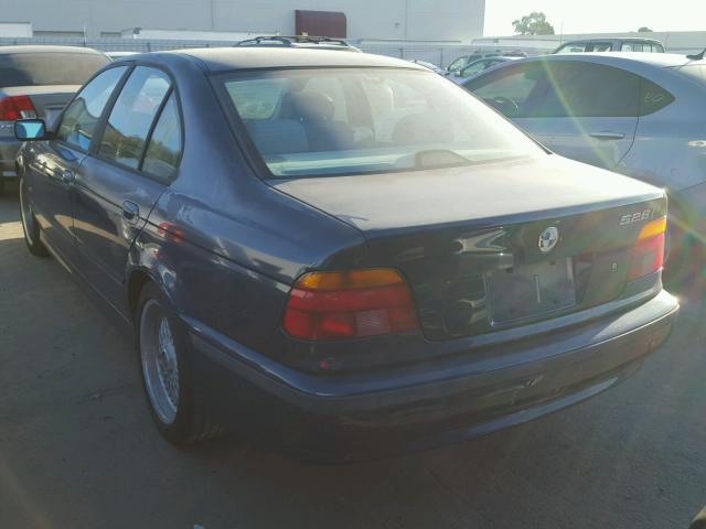 WBADM6330XBY25241 - 1999 BMW 528 I AUTO BLUE photo 3