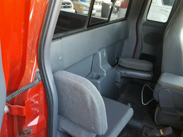 1FTYR44U32TA11816 - 2002 FORD RANGER SUP RED photo 6