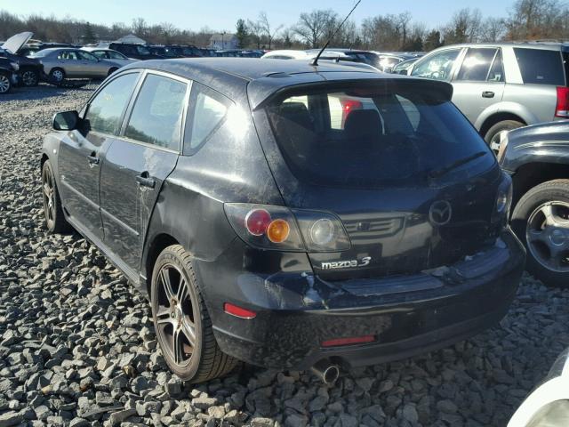 JM1BK344261544925 - 2006 MAZDA 3 HATCHBAC BLACK photo 3