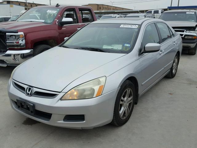 1HGCM568X7A181495 - 2007 HONDA ACCORD EX GRAY photo 2