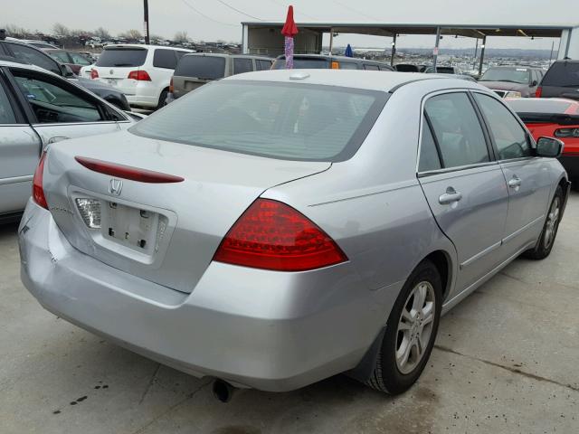 1HGCM568X7A181495 - 2007 HONDA ACCORD EX GRAY photo 4