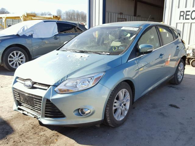 1FAHP3M22CL287085 - 2012 FORD FOCUS SEL GREEN photo 2