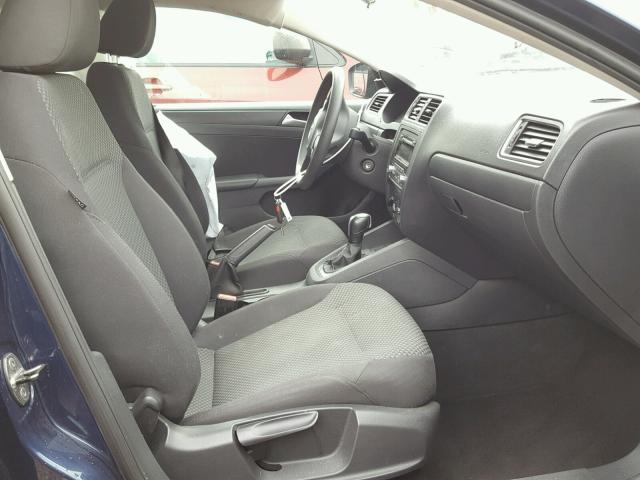 3VW2K7AJ1DM391260 - 2013 VOLKSWAGEN JETTA BASE 蓝色 照片 5