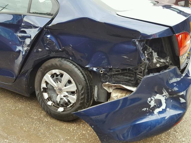 3VW2K7AJ1DM391260 - 2013 VOLKSWAGEN JETTA BASE 蓝色 照片 9