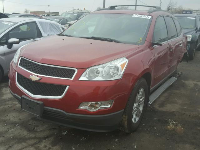 1GNKRJED6CJ387563 - 2012 CHEVROLET TRAVERSE L RED photo 2