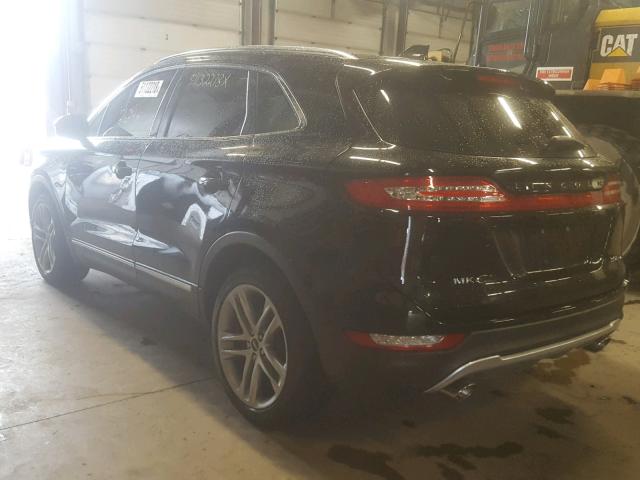 5LMCJ3D90JUL31894 - 2018 LINCOLN MKC RESERV BLACK photo 3