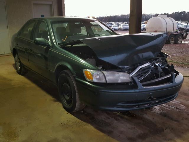 4T1BG22K01U768971 - 2001 TOYOTA CAMRY CE GREEN photo 1