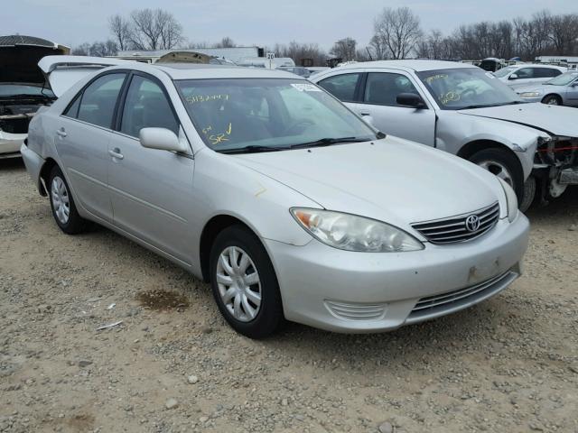 4T1BE32K85U500719 - 2005 TOYOTA CAMRY LE ნაცრისფერი ფოტო 1