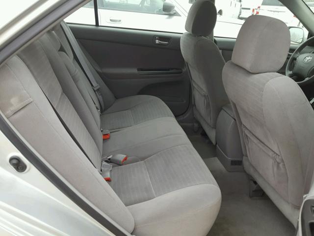 4T1BE32K85U500719 - 2005 TOYOTA CAMRY LE ნაცრისფერი ფოტო 6