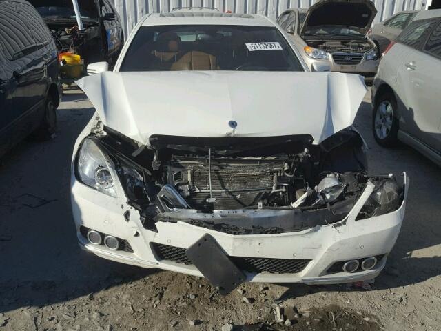 WDDHF7CB6AA024182 - 2010 MERCEDES-BENZ E 550 WHITE photo 9