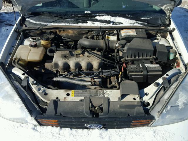 1FAFP34P51W266858 - 2001 FORD FOCUS SE WHITE photo 7