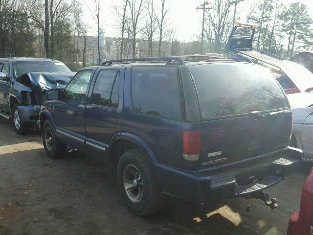 1GNCS13W2Y2130611 - 2000 CHEVROLET BLAZER BLUE photo 3