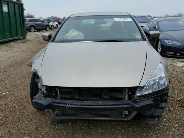 JHMCM56663C003867 - 2003 HONDA ACCORD EX GOLD photo 9