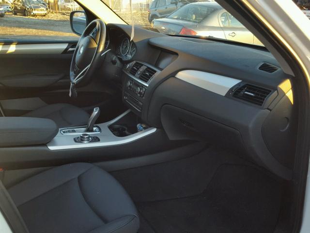 5UXWX5C5XBL710257 - 2011 BMW X3 XDRIVE2 WHITE photo 5