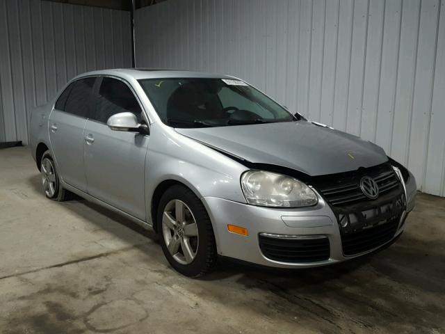 3VWRM71K68M173578 - 2008 VOLKSWAGEN JETTA SE SILVER photo 1