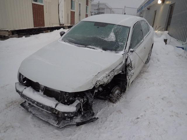 3VW1K7AJ9FM352432 - 2015 VOLKSWAGEN JETTA BASE WHITE photo 2