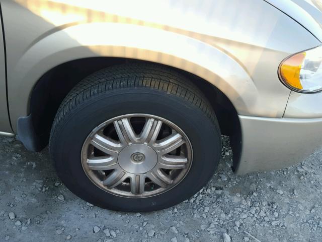 2C4GP54L45R348148 - 2005 CHRYSLER TOWN & COU Qızıl foto 9