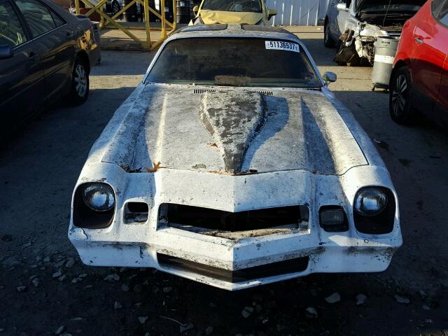 1G1AP87L7BN122464 - 1981 CHEVROLET CAMARO WHITE photo 9