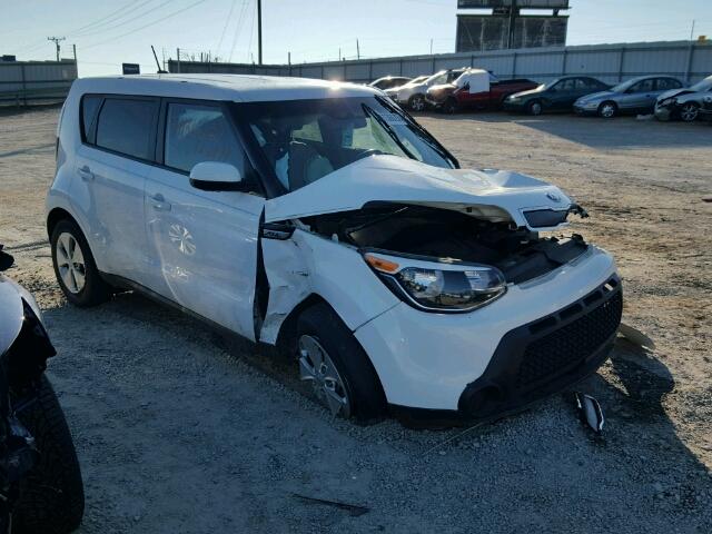 KNDJN2A29F7187241 - 2015 KIA SOUL WHITE photo 1