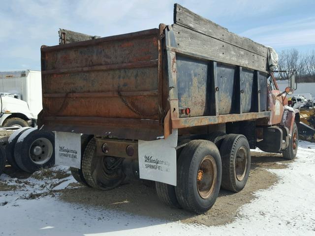 JN90AA203126 - 1971 GMC DUMPTRUCK RED photo 4