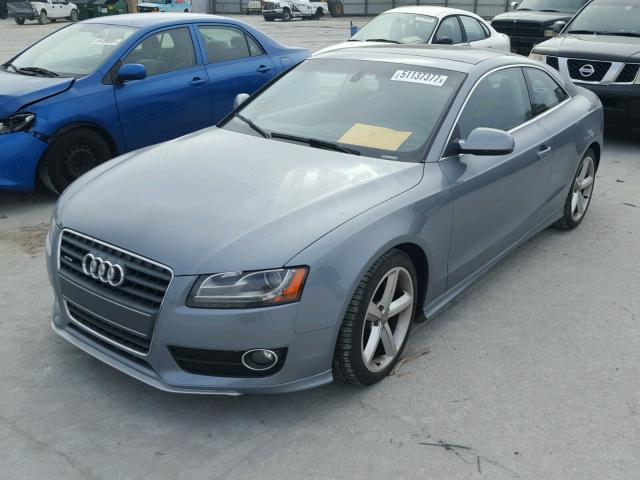 WAULFAFR3AA003197 - 2010 AUDI A5 PREMIUM GRAY photo 2