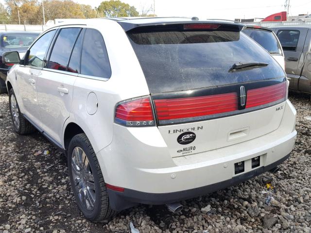 2LMDU68C68BJ11654 - 2008 LINCOLN MKX WHITE photo 3
