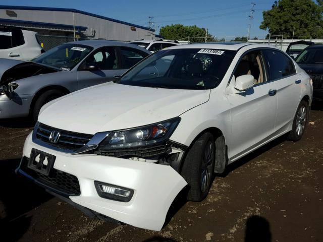 1HGCR3F89DA018659 - 2013 HONDA ACCORD EXL WHITE photo 2