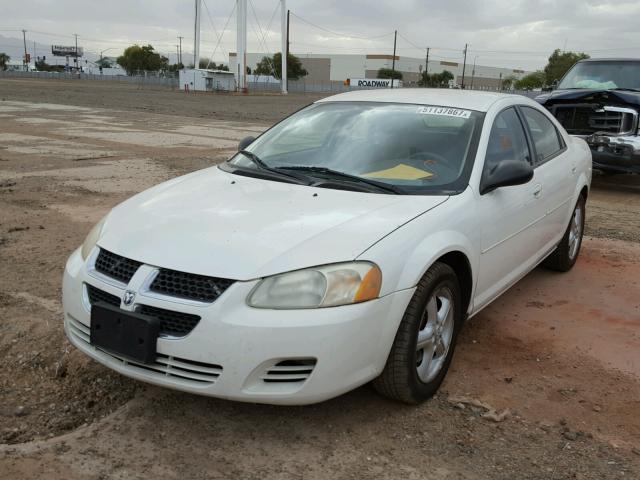 1B3EL46R95N646935 - 2005 DODGE STRATUS SX WHITE photo 2