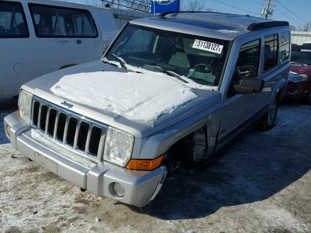 1J8HG48K67C621241 - 2007 JEEP COMMANDER ვერცხლისფერი ფოტო 2