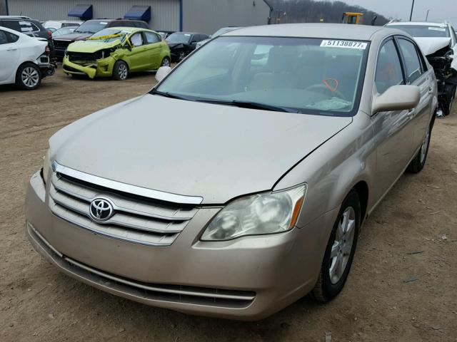 4T1BK36B65U003641 - 2005 TOYOTA AVALON XL TAN photo 2