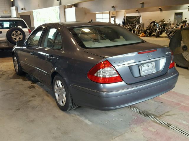 WDBUF22X57A997070 - 2007 MERCEDES-BENZ E 320 CDI GRAY photo 3