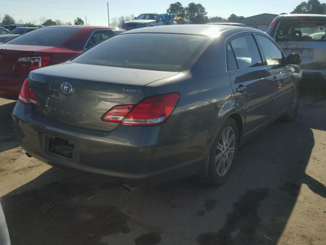 4T1BK36B07U191267 - 2007 TOYOTA AVALON XL GRAY photo 4