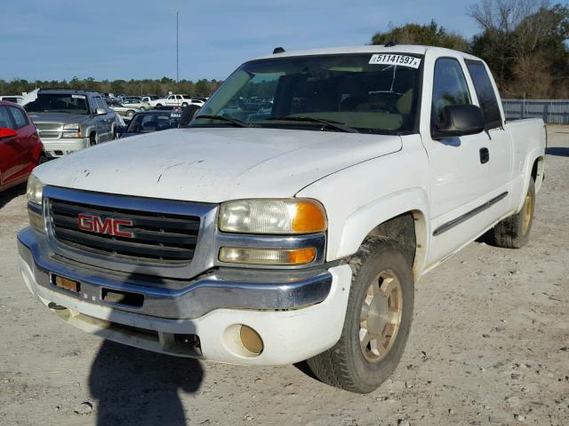 2GTEK19T341217670 - 2004 GMC NEW SIERRA WHITE photo 2