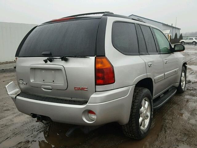 1GKDT13S942341780 - 2004 GMC ENVOY SILVER photo 4