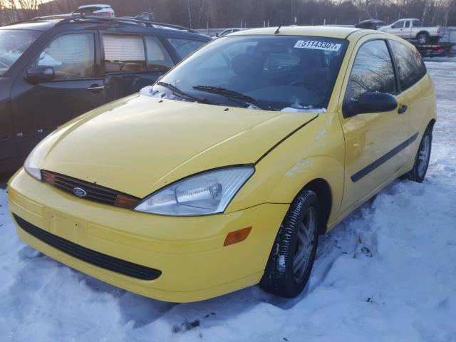 3FAFP31393R179780 - 2003 FORD FOCUS ZX3 YELLOW photo 2
