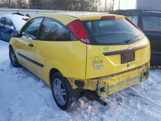 3FAFP31393R179780 - 2003 FORD FOCUS ZX3 YELLOW photo 3