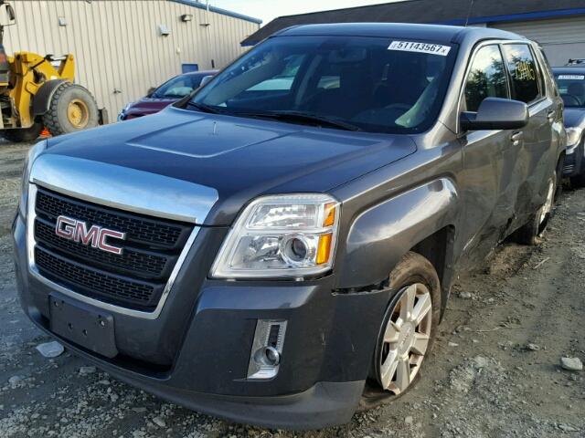 2CTALMEC2B6365722 - 2011 GMC TERRAIN SL GRAY photo 2