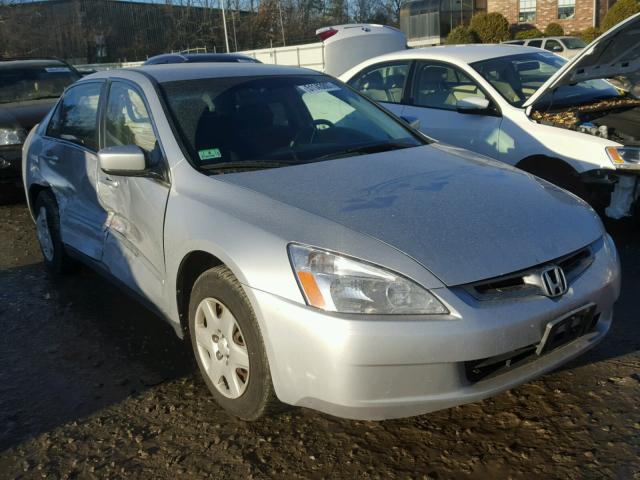 1HGCM55405A138800 - 2005 HONDA ACCORD LX SILVER photo 1