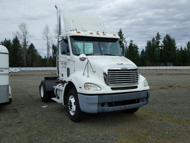 1FUBF0CV87LV87127 - 2007 FREIGHTLINER COLUMBIA 1 WHITE photo 1