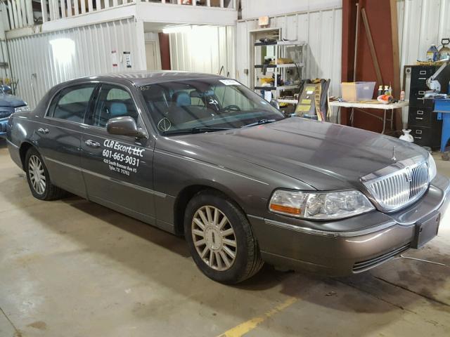 1LNHM81W64Y639477 - 2004 LINCOLN TOWN CAR E BROWN photo 1